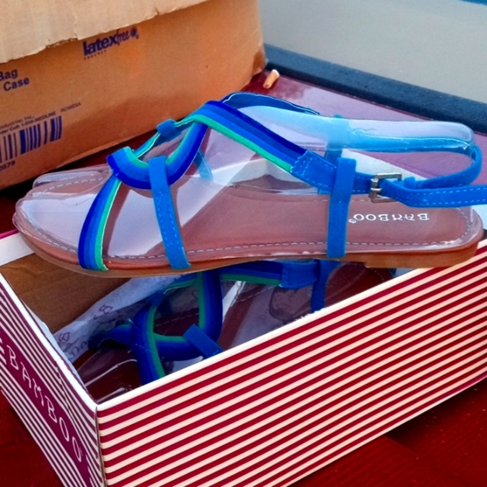 BRAND NEW BAMBOO SANDALS